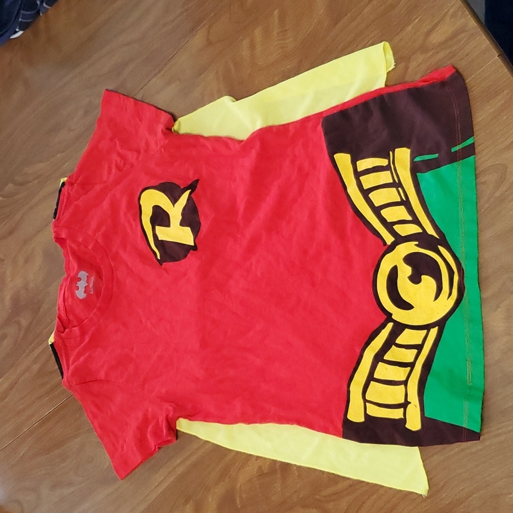 Robin Tshirt costume XL IN JUNIORS